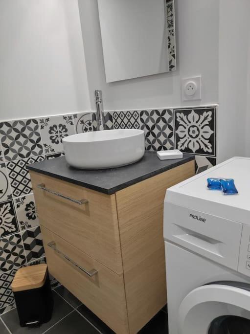 Cocon De Charline - Charme Et Elegance Dans Le Centre Appartement Montauban Buitenkant foto